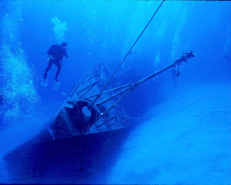 Underwater Shipwrecks